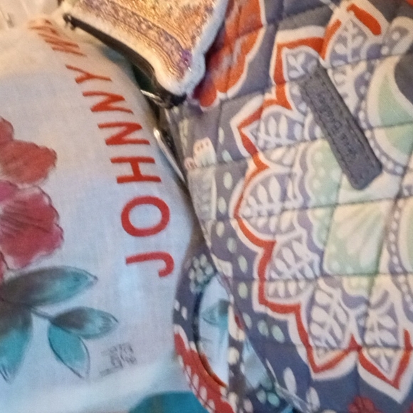 Johnny Was mini tote drawstring bag NWT w/3 beautiful extras !!! - Picture 4 of 4